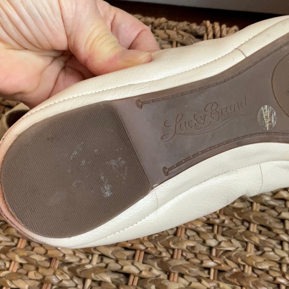 Lucky Brand leather flats  Size 8.5 - Picture 10 of 11